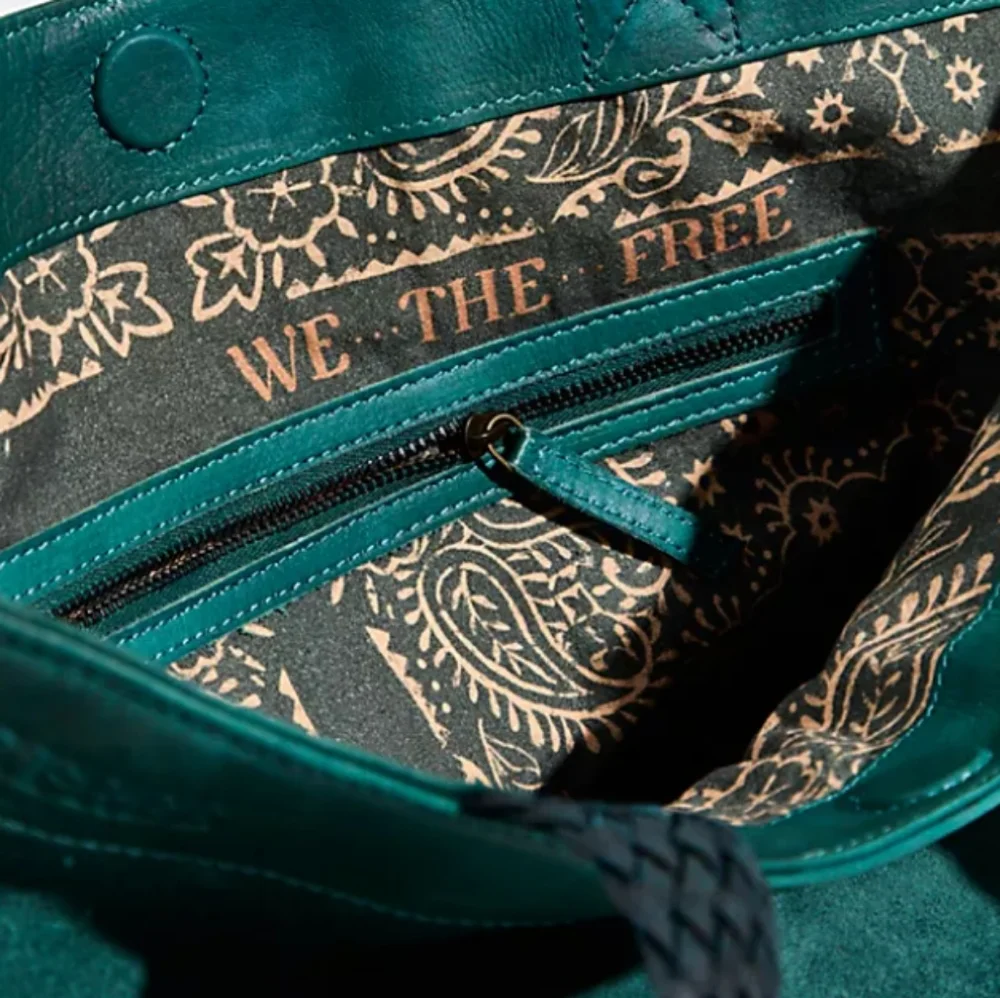 We the Free Brookline Tote in Ocean Mist 13.4" x 18.1" x 6.3" - Picture 4 of 5